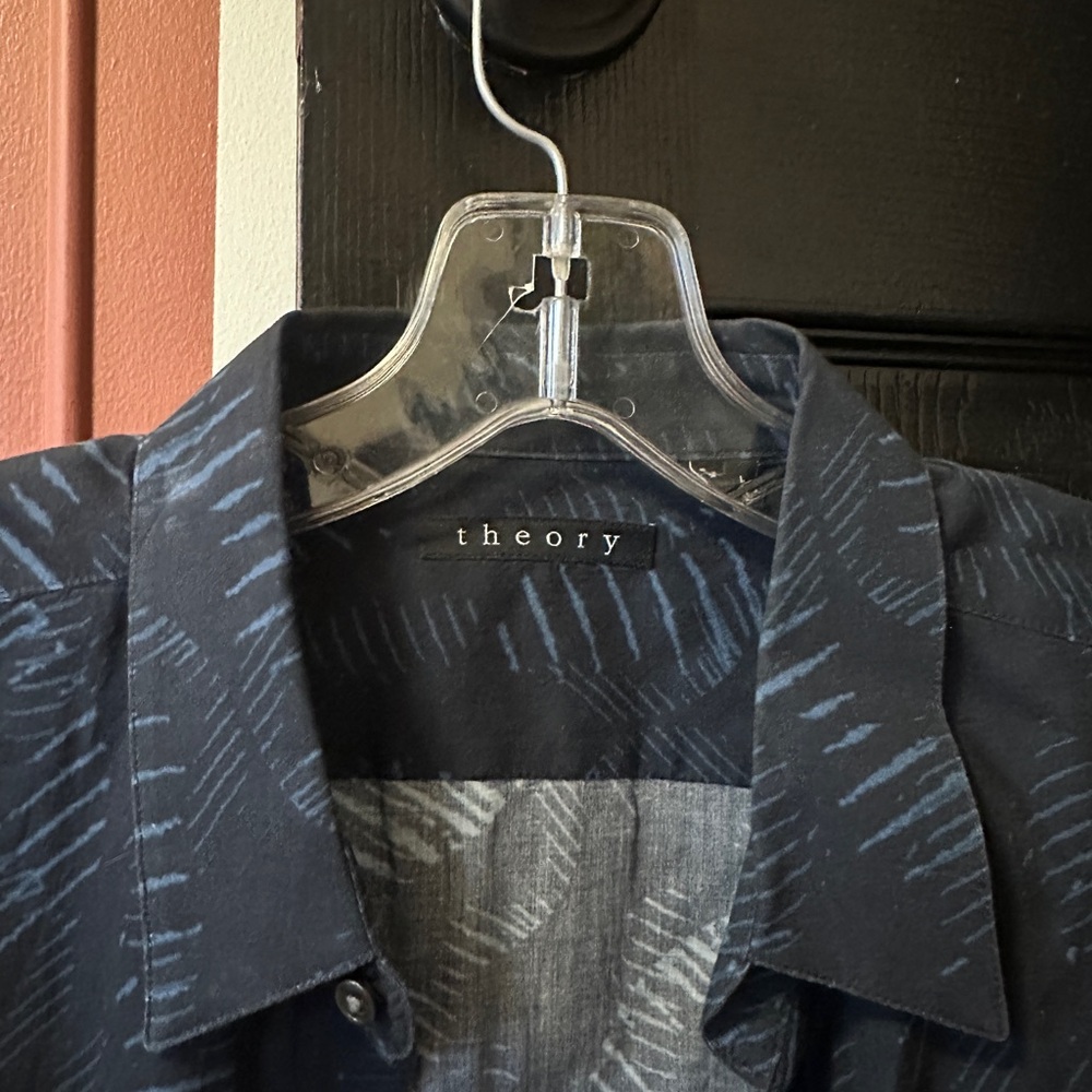 Theory Men's Blue Patterned button down - Picture 2 of 4